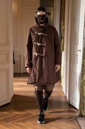 【ルック】ヨシオクボ2020-21秋冬コレクション