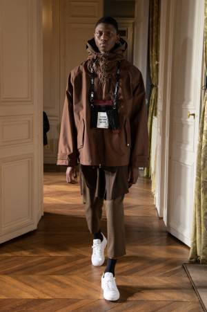 【ルック】ヨシオクボ2020-21秋冬コレクション