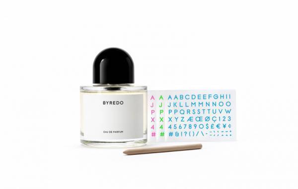 BYREDOから“名前のない”香水、2020年エディションを限定発売。使う人が名付けるフレグランス