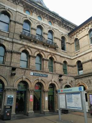 危険エリアから最もホットな地区へ大変貌! 感度の高い人々が集まる“ペッカム”がアツい【ロンドンの旅vol.3】