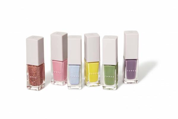 スリーから春の限定コスメ、4色アイパレット&リップのスペシャルキットや春色ネイルが登場