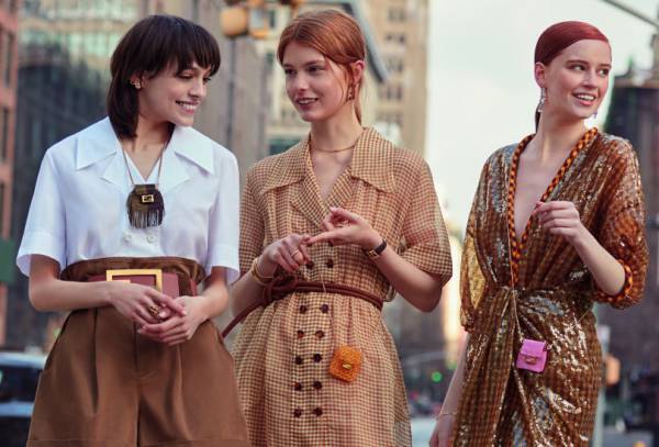 フェンディ史上最小のバッグ「ピコ バゲット」が新登場