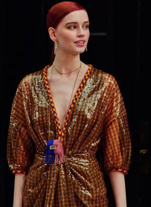 フェンディ史上最小のバッグ「ピコ バゲット」が新登場