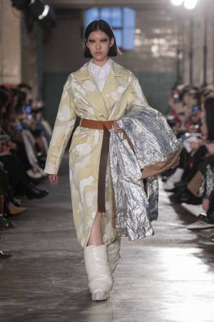 【ルック】トーガ2020-21秋冬コレクション