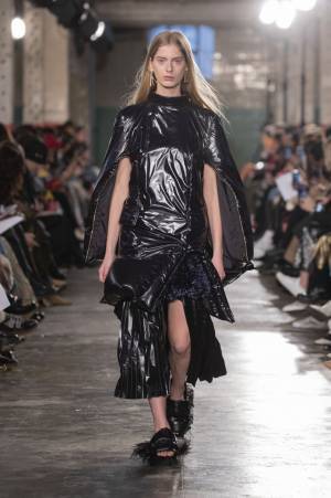 【ルック】トーガ2020-21秋冬コレクション