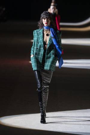 【ルック】サンローラン2020-21秋冬ウィメンズコレクション