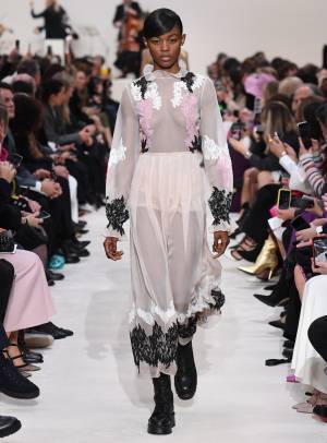 【ルック】ヴァレンティノ2020-21秋冬ウィメンズコレクション