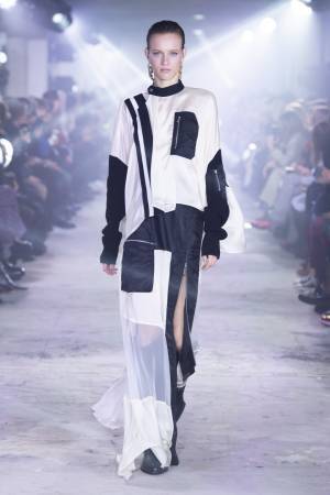 【ルック】sacai 2020-21秋冬ウィメンズコレクション