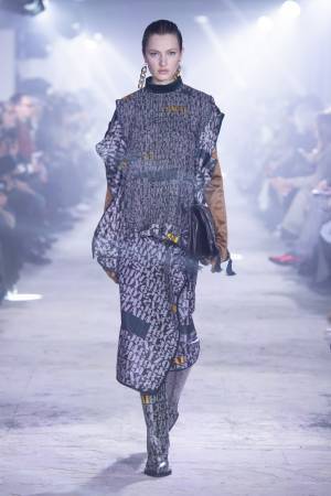 【ルック】sacai 2020-21秋冬ウィメンズコレクション