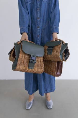 ZUCCaの定番バックルバッグが、夏らしいカゴバッグになって登場!