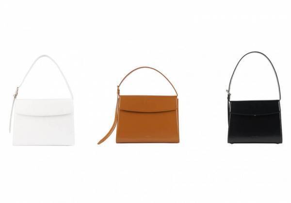 バレンシアガのロゴを潜めた新作「ゴースト バッグ」発売