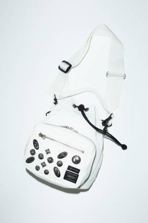 トーガ×ポーターのコラボバッグ第2弾が発売! ショルダー ウォレットや巾着バッグなど全4型