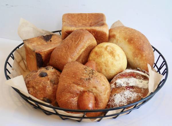 「パンとエスプレッソと」が、パンのオンライン販売をスタート! 全国へ人気のパンを配達