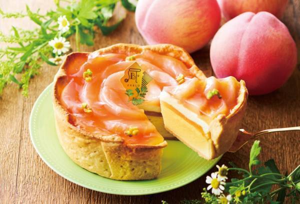 パブロから、白桃とヨーグルトのチーズタルトが限定登場! みずみずしい白桃とヨーグルトホイップクリーム【今日のスイーツvol.60】
