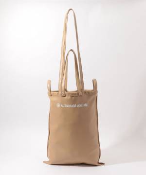 MM6 メゾン マルジェラのレイトサマーコレクション、エディション限定で展開。特別なピースを販売