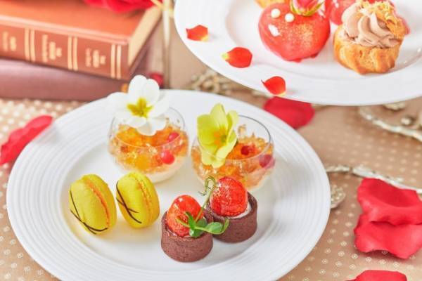 乙女心くすぐる「美女と野獣」をイメージしたスイーツで、本格的な「おうちアフタヌーンティー」