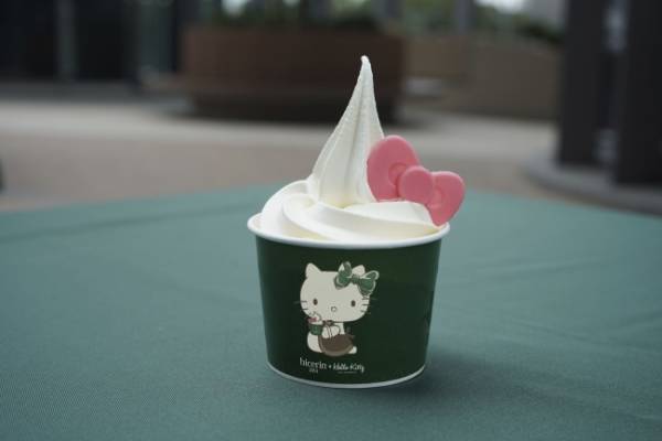 トリノ最古の老舗カフェ「ビチェリン」が六本木ヒルズにオープン。キティとのコラボも