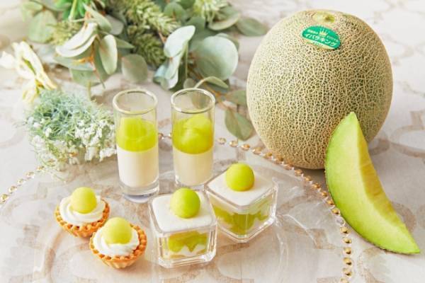 旬のメロンを贅沢に。ザ ストリングス 表参道で堪能する「ニューヨーク アフタヌーンティー」