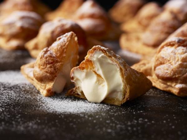 抹茶ラテのようなダブルクリームは今だけ! カウカウキッチンに夏の新作「ミルクパイ抹茶」が新登場