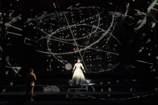 新国立劇場「巣ごもりシアター」でモーツァルトのオペラ「魔笛」をアンコール配信!