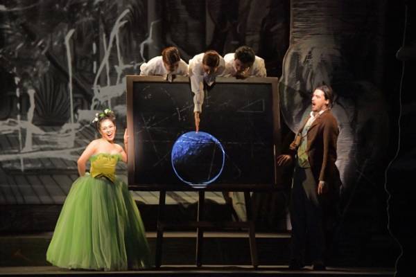 新国立劇場「巣ごもりシアター」でモーツァルトのオペラ「魔笛」をアンコール配信!