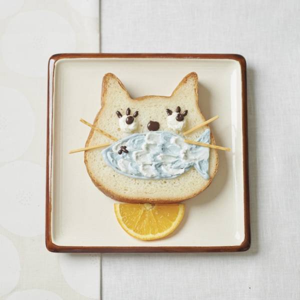 ねこの形の高級食パン専門店「ねこねこ食パン」の期間限定フレーバーは「 ほうじ茶」