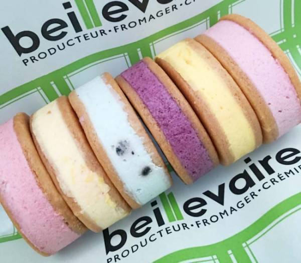 フルーティーな白ワインにも。ベイユヴェールからプチサイズの半生チーズケーキが登場