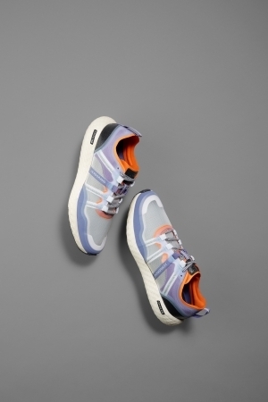 ライフスタイルにおける日々の「走り」をサポート。コール ハーンから本格ランニングシューズデビュー