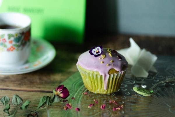 可愛さも美味しさも欲張りたい! HANABARより「お花のマフィン」が登場