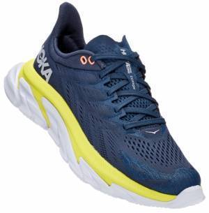 HOKA ONE ONE のイノベーションの集大成! 革新的なロードランニングシューズ発売