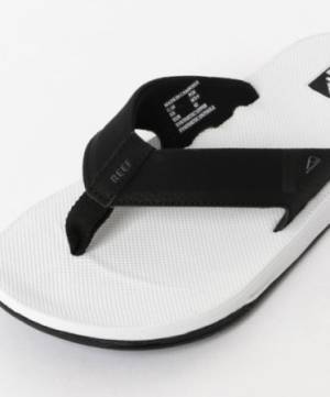 老舗カリフォルニアブランドREEFとアーバンリサーチ サニーレーベルのコラボサンダルがリリース!