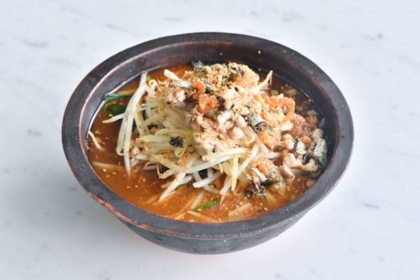 すごい! 煮干ラーメン凪とRED U-35 受賞料理人森枝幹氏が「フードロスゼロラーメン」でコラボ