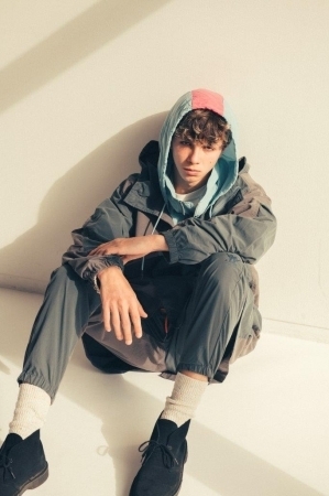 Kappax A.four Labsの第3弾は、注目のイラストレーター ウィル・スゥイーニーとコラボ