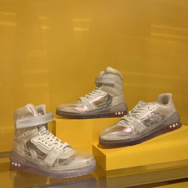 ルイ・ヴィトン、世界初のメンズ旗艦店を渋谷・MIYASHITA PARKにオープン! NIGO®コラボのLV²コレクションも必見