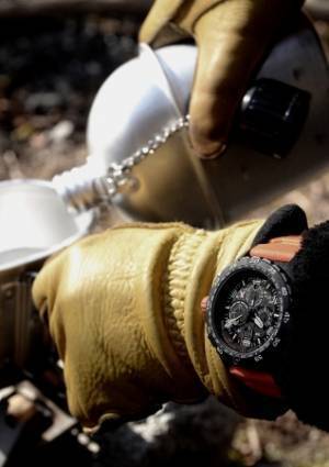 世界最強のサバイバリストを支える腕時計がついに登場！ 極限を生き抜くためのフィールドウォッチ