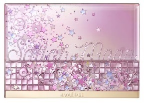 マキアージュ×セーラームーンが3年ぶりのコラボ! 変身アイテムのモチーフが入ったパッケージデザイン