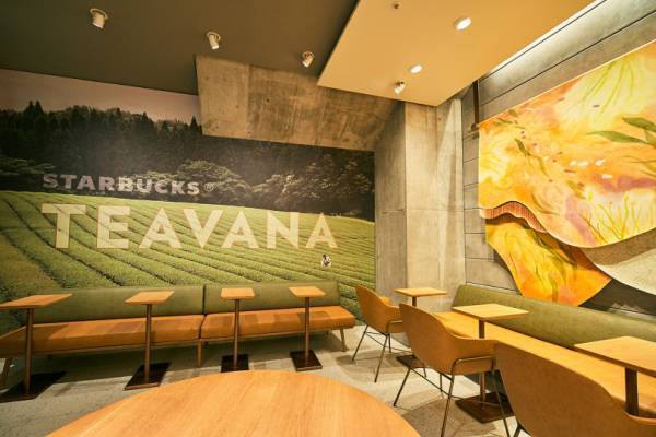 スターバックスの多彩な“ティー”が楽しめる店舗に。六本木ヒルズ メトロハット／ハリウッドプラザ店がリニューアル