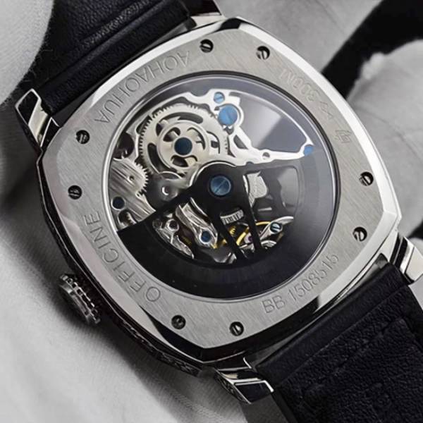 プリンチペ ウォッチから、早くもSCULPTUREコレクションの第二弾が発売