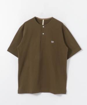 アーバンリサーチとSCYE BASICSが今年もコラボ。 2020夏は一から構築したヘンリーネックTシャツをリリース