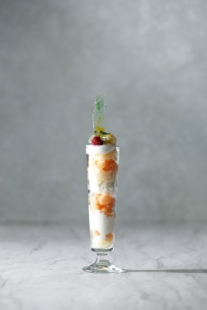 ウェスティンホテル東京の昼と夜で異なる表情を持つ夏のプレミアムパフェを堪能