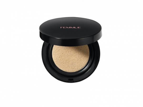 「コスメキッチン」で買い足したい、2020年夏の旬顔コスメ5選。プラスワンで今っぽさ投入! 【EDITOR'S PICK】