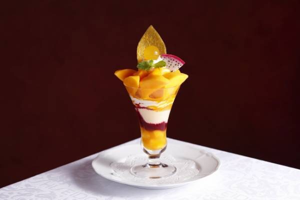 キラキラ輝く宝石のようなフルーツが勢ぞろい! 資生堂パーラー恒例の「2020真夏のパフェフェア」開催