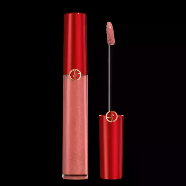 アルマーニ ビューティのNo.1クッションファンデーションなど愛され名品が限定復刻