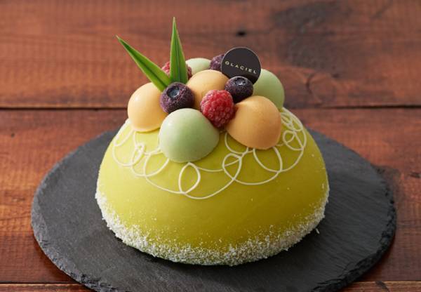 ルタオプロデュースのアイス専門店から、パフェのようなカップアイスや、夏限定のアントルメグラッセが登場