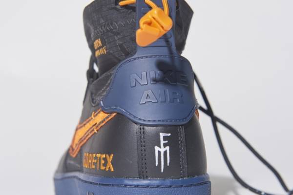 スティルアライブからNIKE X GORE-TEXのコラボレーションモデルをベースにしたカスタムモデルが登場