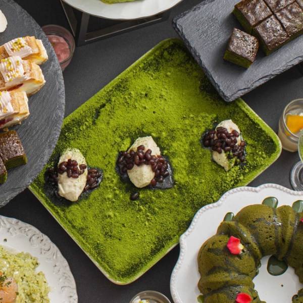 ビタースイーツ・ビュッフェで桃スイーツと抹茶スイーツを堪能できるフェアを開催