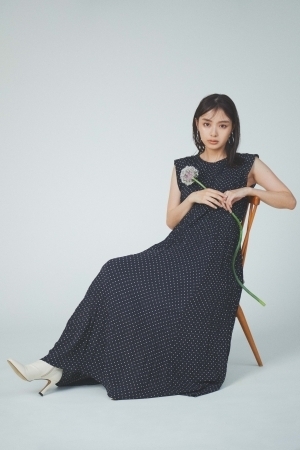 内田理央が選んだ夏服! 売上利益が全額チャリティになるスナイデルのオンラインストア企画がスタート