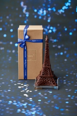 夏を感じるフランボワーズとパッションフルーツの味わい。JEAN-PAUL HEVINから花火をイメージしたボンボンショコラが登場