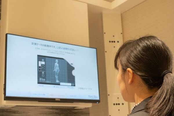 百貨店婦人服初「3D計測」と「伊勢丹スタイリスト」による体型タイプと婦人服のマッチングサービスが伊勢丹新宿店でスタート