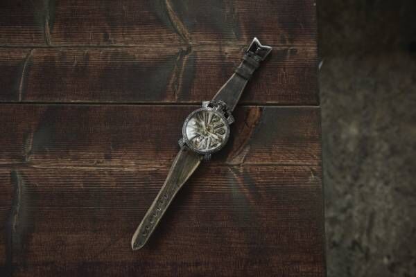 GaGa MILANO x プリンチペ プリヴェの公式カスタマイズ時計はビンテージ加工とダイヤモンドを組み合わせた一点物